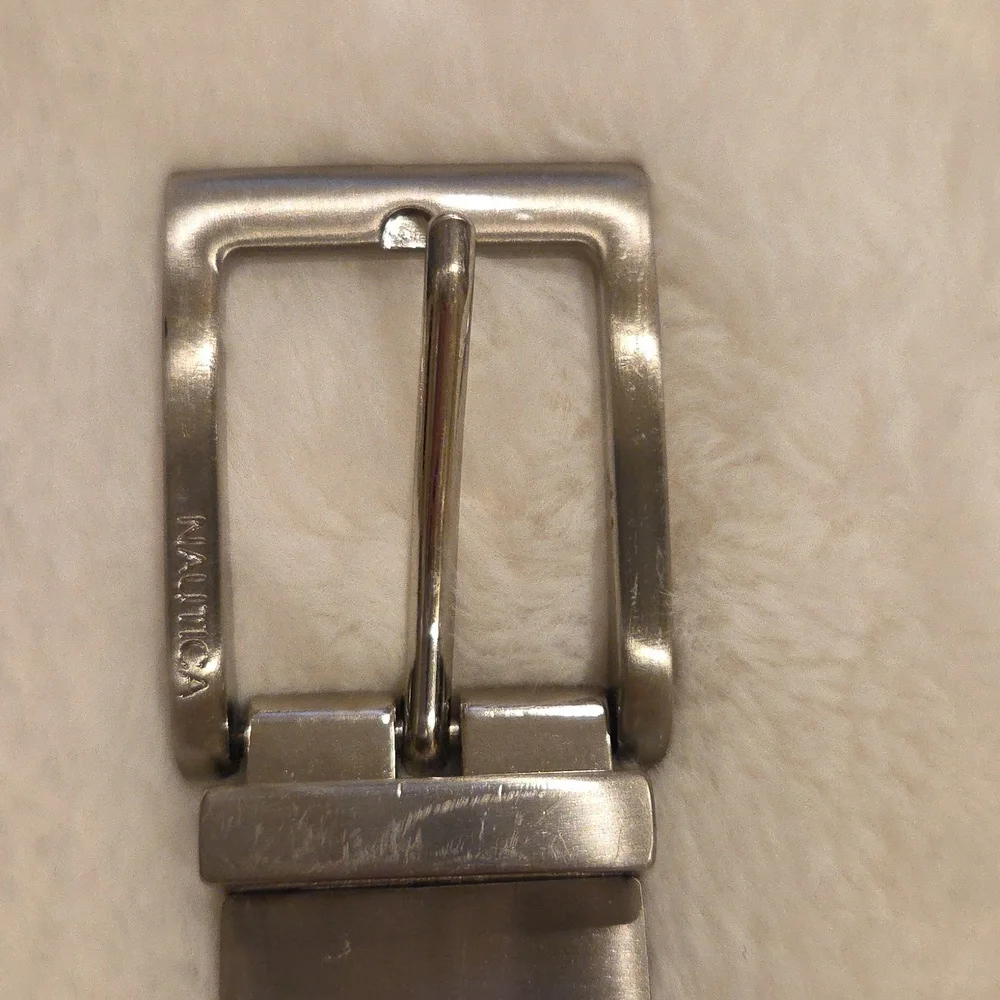 Nautica reversible belt